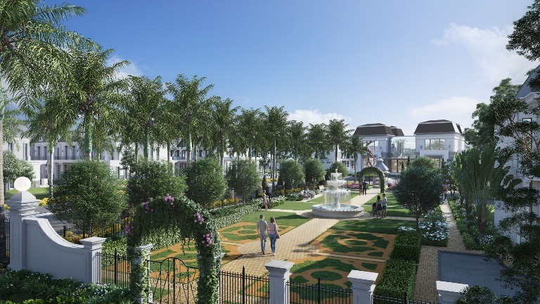 Taman hijau luas gaya Eropa yang berada di Citra homes halim